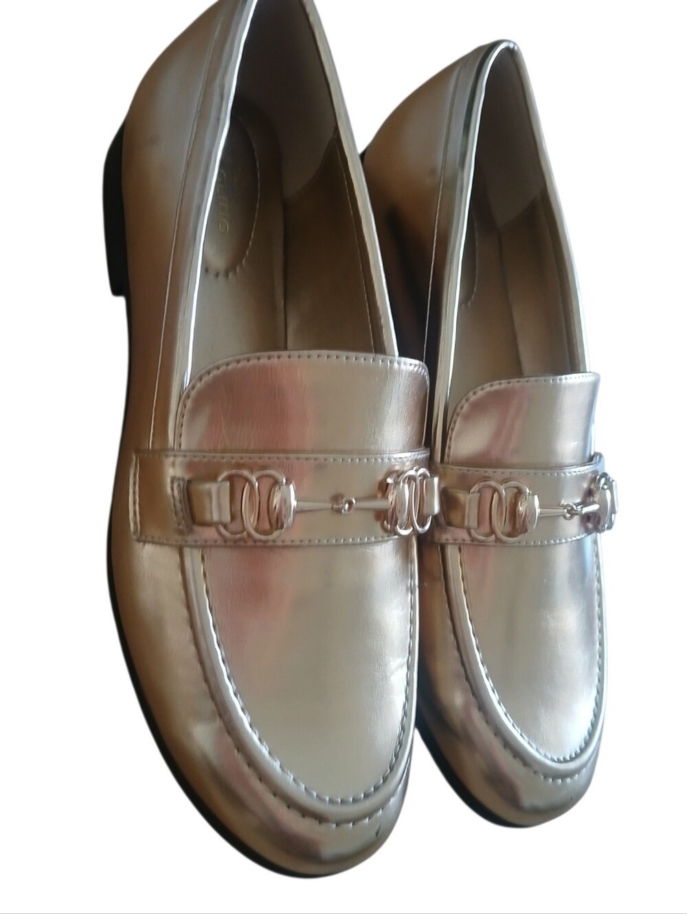 Bandolino Laly Metallic Gold Loafers Slip-On Almond Toe Polished Chain 8.5 Women - Picture 7 of 16